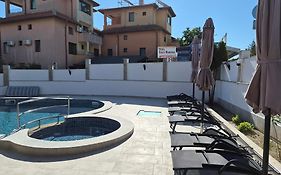 Hotel Perla Beach